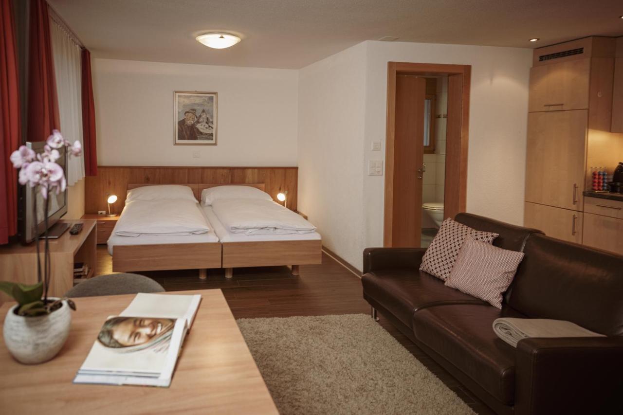 Apartament Haus Mischabel Zermatt Zewnętrze zdjęcie