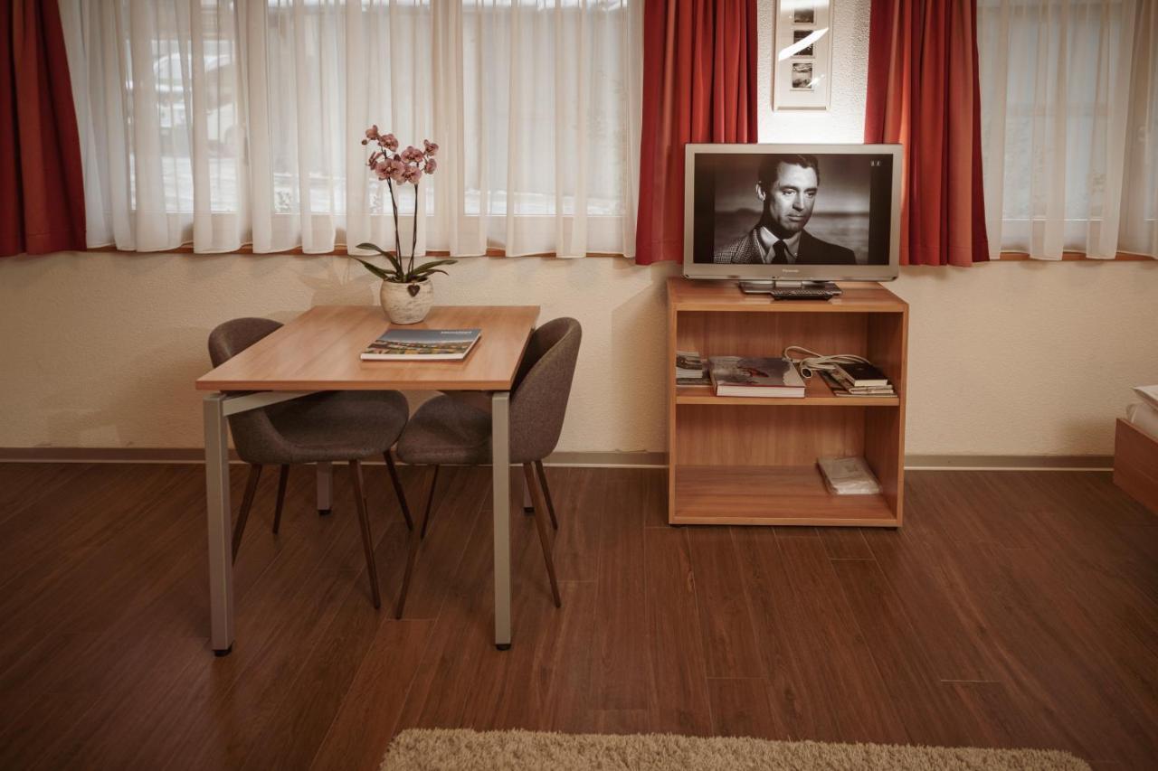 Apartament Haus Mischabel Zermatt Zewnętrze zdjęcie